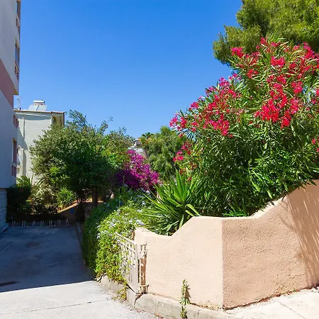 Amadolia * Loutra Edipsou (Evia)